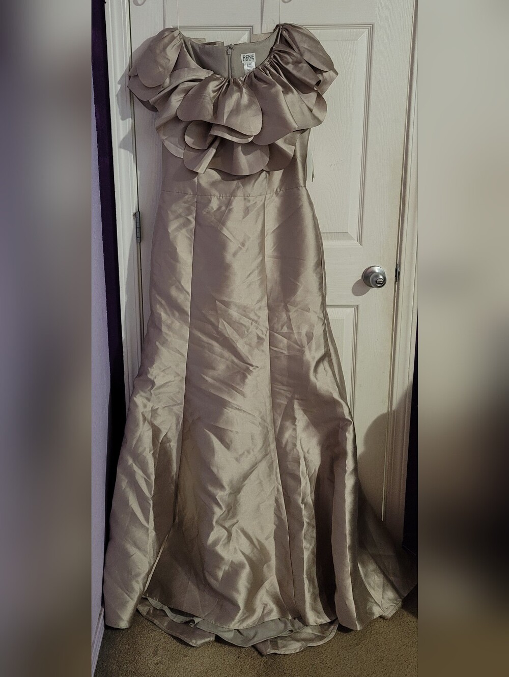 Rene Ruiz Champagne Satin Mermaid Maxi Skirt with Ruffled Neckline - Picture 5 of 8